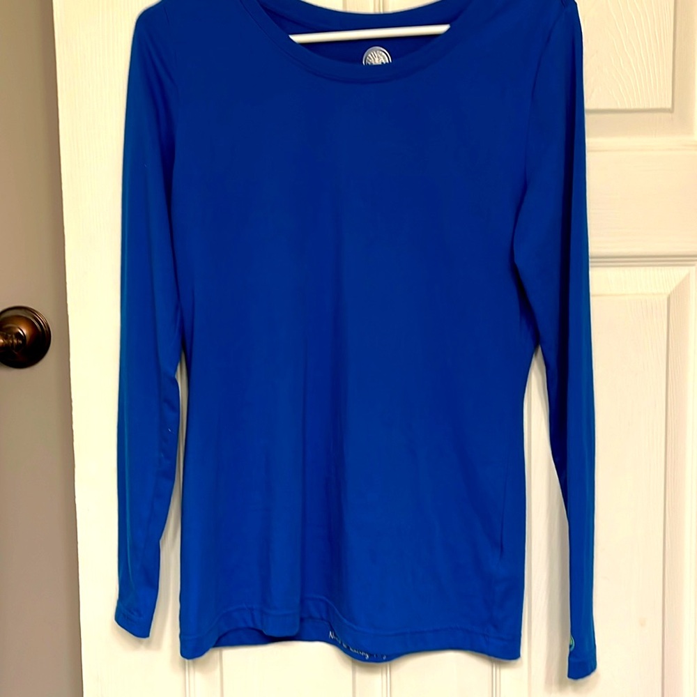 EUC Healing Hands long sleeve top. Size medium